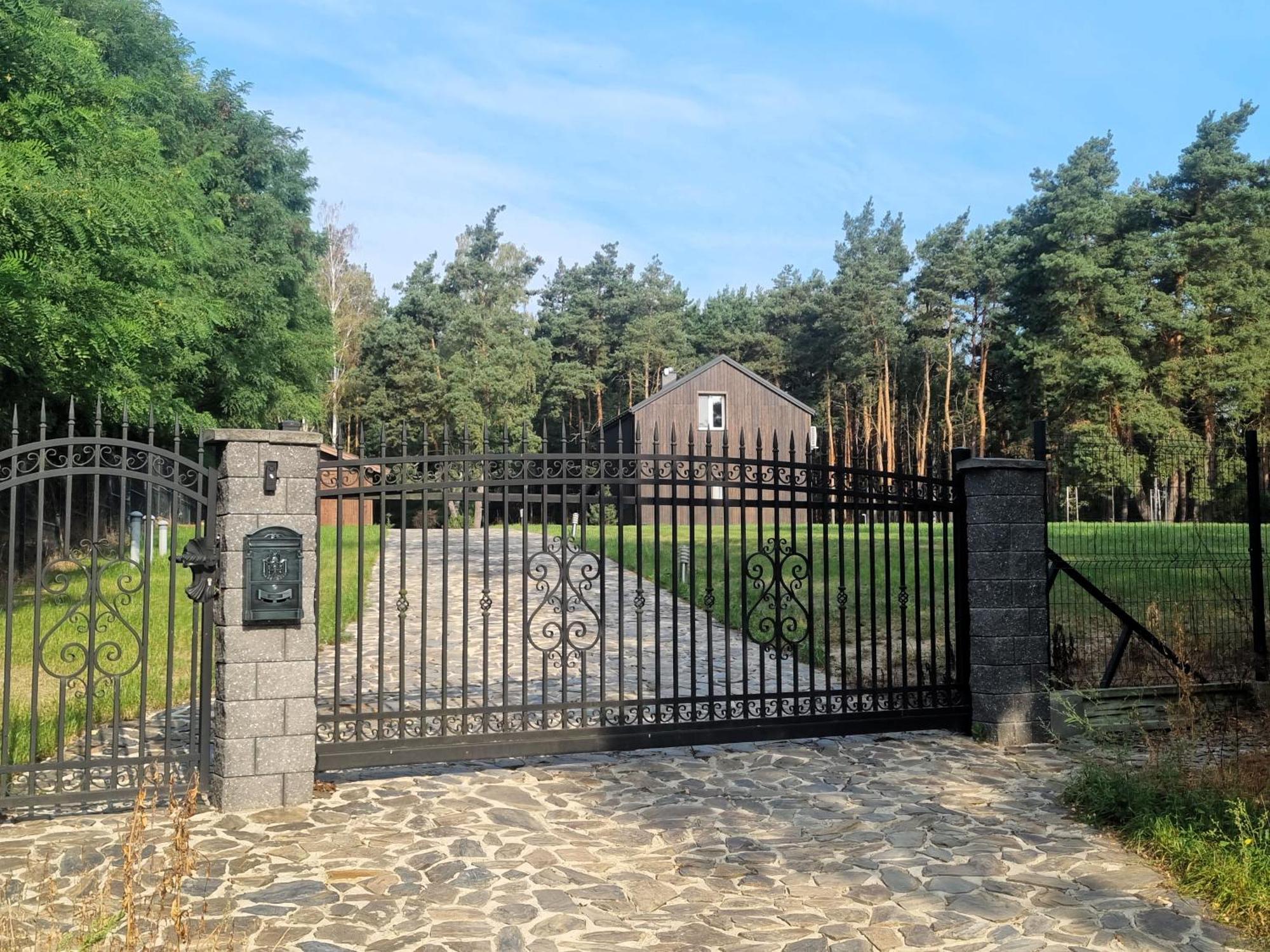 Villa Dom Pod Niebem Lucimia Exterior foto